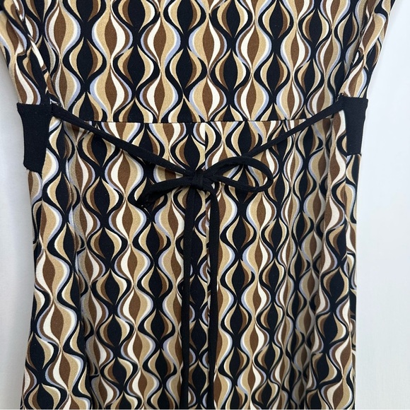 I.N. San Francisco Y2K Tie Back Top. Size: Small. Black Geometric print. - Picture 5 of 7